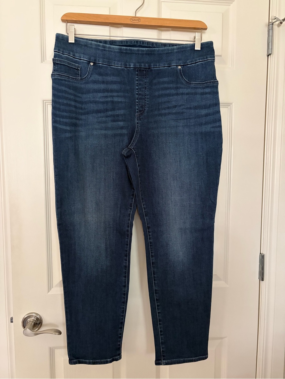 Pull-On Skinny Jeans